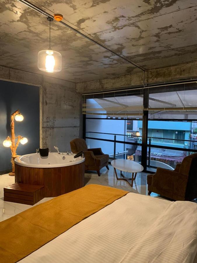 Mas Suites Karakoey 이스탄불 외부 사진